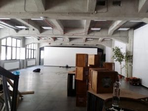 Beans & Dots, una dintre cafenelele boeme din Palatul Universul