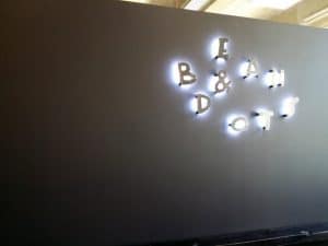 Beans & Dots, una dintre cafenelele boeme din Palatul Universul