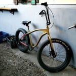Boogie, bar & pub de motociclisti si rockeri