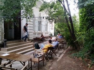 Coftale, restaurant boem pe strada Stefan Mihaileanu