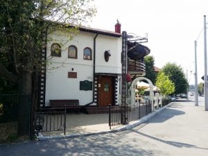 Derby, restaurant in cartierul Cotroceni, Bucuresti