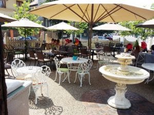 Derby, restaurant in cartierul Cotroceni, Bucuresti