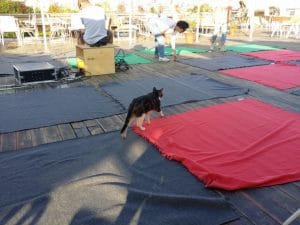 Deschis Gastrobar, club si terasa pe acoperisul Fabricii de Bumbac in Splaiul Unirii