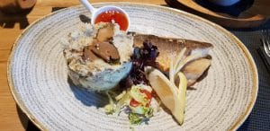 Gargantua KSLF, restaurant cu bucatarie internationala pe la Muzeul Taranului Roman