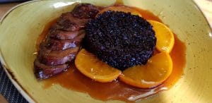 Gargantua KSLF, restaurant cu bucatarie internationala pe la Muzeul Taranului Roman