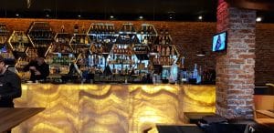 Restaurant cu bucatarie internationala pe la Muzeul Taranului Roman