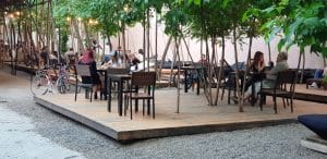 Gradina Dorobanti, terasa cafenea si bar in Calea Dorobantilor din Bucuresti