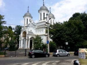 Hong Kong, mic restaurant chinezesc pe Calea Grivitei