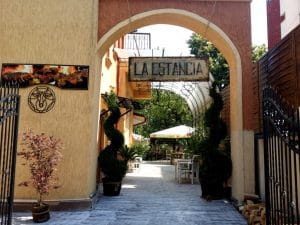 La Estancia, restaurant uruguayan in cartierul Primaverii