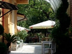 La Estancia, restaurant uruguayan in cartierul Primaverii