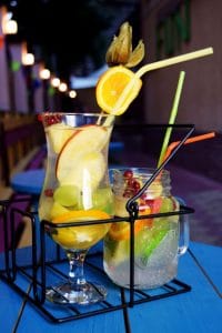 La Iris, cafenea - club de familie cu loc de joaca pentru copii in Cotroceni