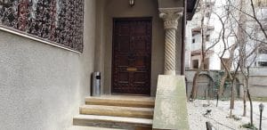 Lente Arcului, cafenea boema cu mansarda in strada Arcului din Bucuresti