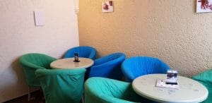 Lente Arcului, cafenea boema cu mansarda in strada Arcului din Bucuresti