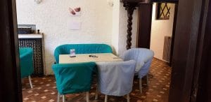 Lente Arcului, cafenea boema cu mansarda in strada Arcului din Bucuresti