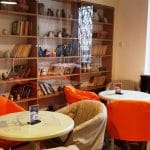 Lente Arcului, cafenea boema cu mansarda in strada Arcului din Bucuresti