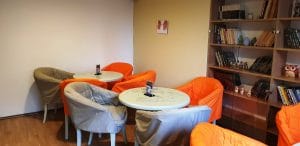 Lente Arcului, cafenea boema cu mansarda in strada Arcului din Bucuresti