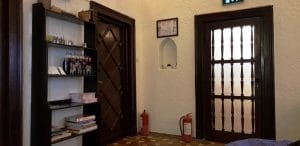 Lente Arcului, cafenea boema cu mansarda in strada Arcului din Bucuresti