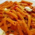 Lente Arcului, cafenea boema cu mansarda in strada Arcului din Bucuresti