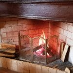 Lente Arcului, cafenea boema cu mansarda in strada Arcului din Bucuresti