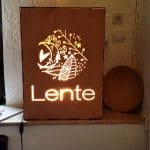 Lente Arcului, cafenea boema cu mansarda in strada Arcului din Bucuresti