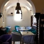 Lente Arcului, cafenea boema cu mansarda in strada Arcului din Bucuresti