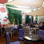 Lente Dionisie Lupu (Piata Lahovari), cafenea boema cu street food