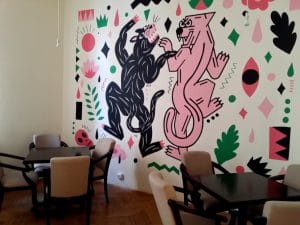 Lente Dionisie Lupu (Piata Lahovari), cafenea boema cu street food