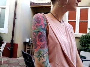 Lente Dionisie Lupu (Piata Lahovari), cafenea boema cu street food