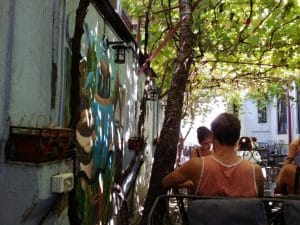 Lente, local boem in strada General Praporgescu