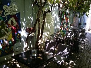 Lente, local boem in strada General Praporgescu