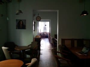 Lente, local boem in strada General Praporgescu