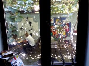 Lente, local boem in strada General Praporgescu