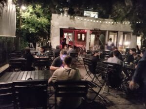 Manasia Hub, local boem in Bucuresti, zona Calea Mosilor