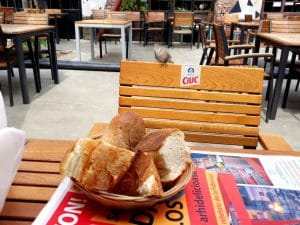 Masa la comun la Fabrica Club