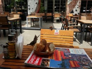 Masa la comun la Fabrica Club