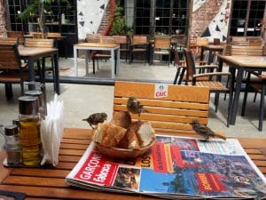 Masa la comun la Fabrica Club