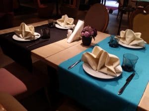 Naan Project, fost Wellness Cuisine, restaurant pe Progresului la Razoare