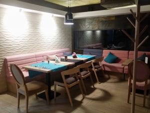 Naan Project, fost Wellness Cuisine, restaurant pe Progresului la Razoare