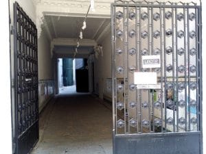 Palatul Universul si fosta tipografie Universul din strada Ion Brezoianu