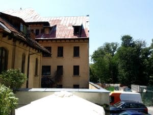 Palatul Universul si fosta tipografie Universul din strada Ion Brezoianu