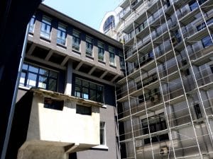 Palatul Universul si fosta tipografie Universul din strada Ion Brezoianu