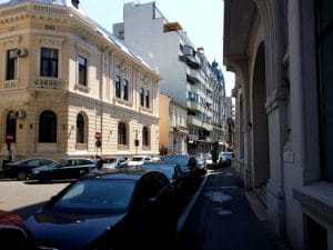 Palatul Universul si fosta tipografie Universul din strada Ion Brezoianu