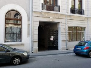 Palatul Universul si fosta tipografie Universul din strada Ion Brezoianu