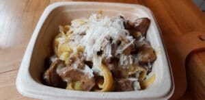 La Bottega del Tartufo, Pasterra, cainele Bosco, mancand paste si band vin