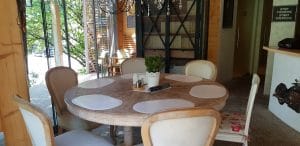 Pomo D'Oro Vesuvio in Parcul Herastrau, restaurant italian traditional