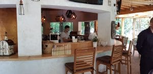 Pomo D'Oro Vesuvio in Parcul Herastrau, restaurant italian traditional