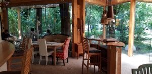 Pomo D'Oro Vesuvio in Parcul Herastrau, restaurant italian traditional