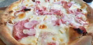 Pomo D'Oro Vesuvio in Parcul Herastrau, restaurant italian traditional