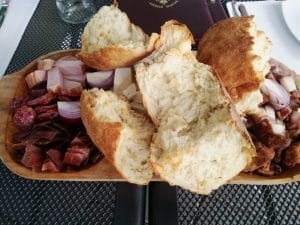 Rastaurantul Palatului Stirbey, pe Domeniul Stirbey de la Buftea