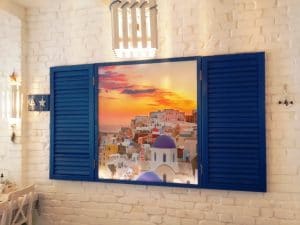 Santorini, restaurant grecesc pe Mihai Bravu, la Piata Muncii